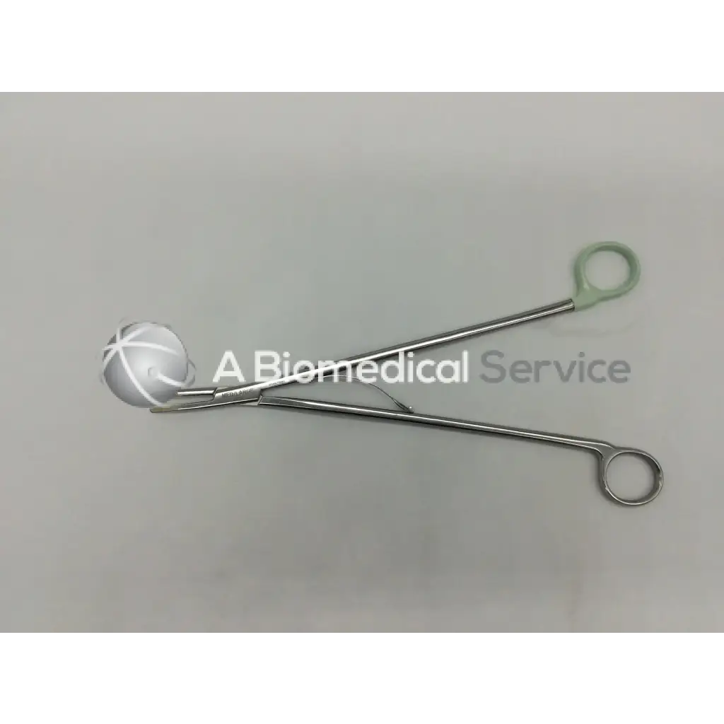 Silver open ligating clip appliers medium curved with rounded textured tip and green rubberized handles by horizon