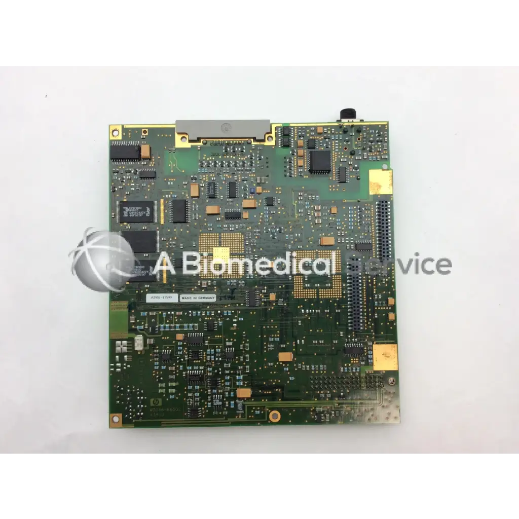 Green patient monitor circuit board a3951-17599 with gold-plated connectors and electronic components for hp m3046-66502