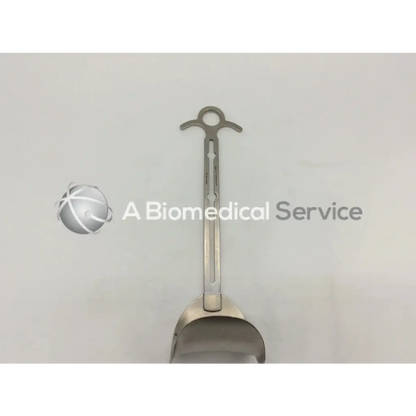 Stainless steel surgical scoop with t-shaped handle and curved bowl for balfour center blade use