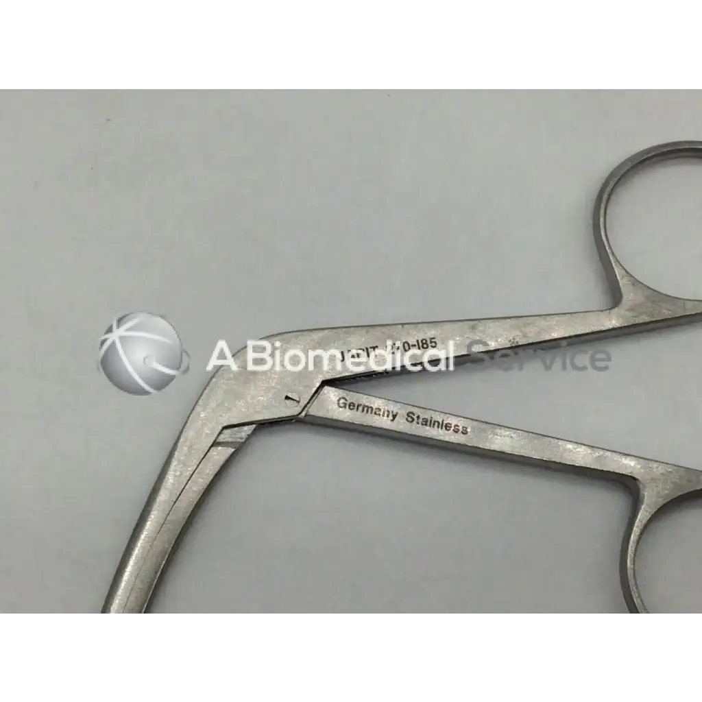 Jarit 270-185 retriever surgical clamp in silver stainless steel with curved design and ad5-70 engraved markings