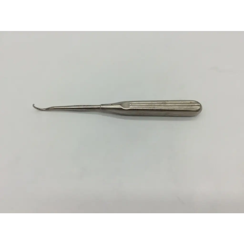 Load image into Gallery viewer, Kirwan 50-1007 Ligature Carrier Fine Curved Awl - Surgical