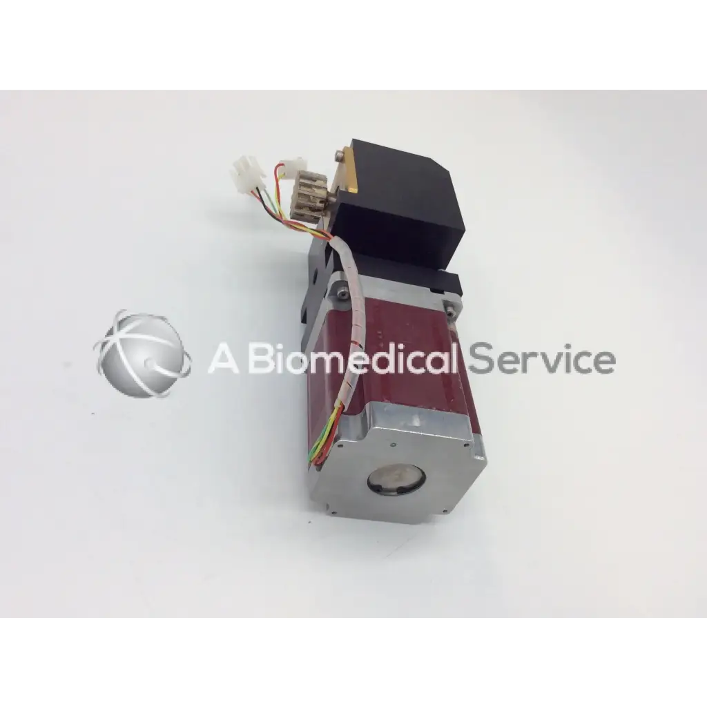 Kollmorgen Powerpac K32HRHK-LNK-NS-00 silver and maroon degree step motor with black housing and multi-wire connector