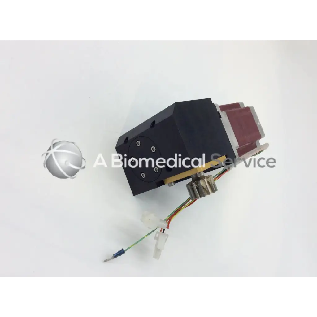Black and maroon rectangular kollmorgen powerpac k32hrhk-lnk-ns-00 1.8 degree step motor with wiring and connectors