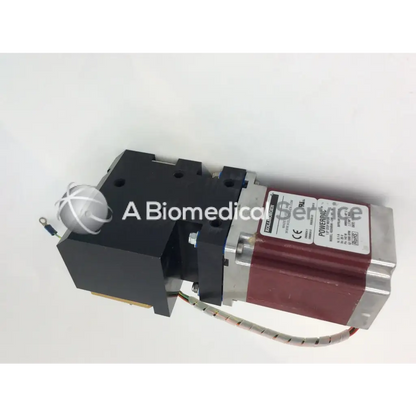 Black and maroon kollmorgen powerpac k32hrhk-lnk-ns-00 degree step motor with silver accents and powersync label