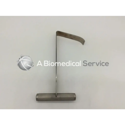 Silver surgical life instruments mcelroy retractor with textured handle and curved blade model 740-1101-0