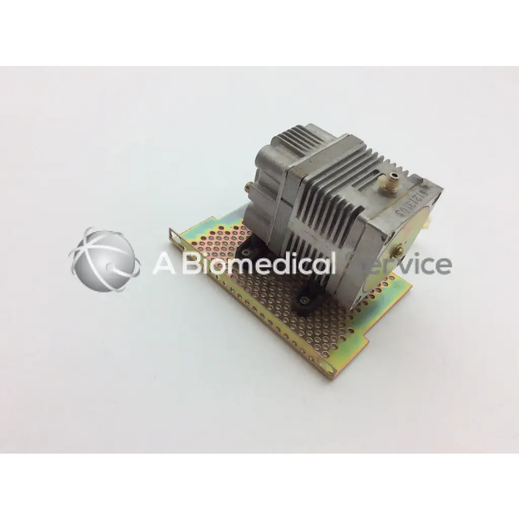 Medo AC0102-A1043-D2-0511 115V 0.28A 50/60Hz Vacuum Pump