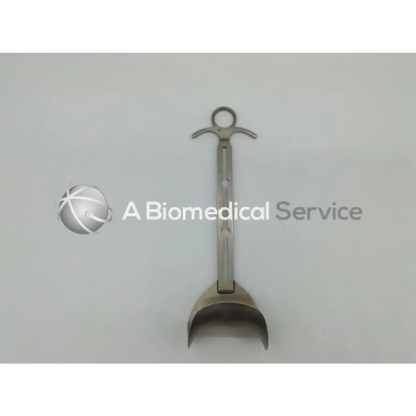 V. MUELLER SU3021 Balfour Center Blade Surgical Instrument